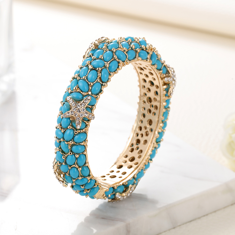 Sally's Paradise Christmas gif - Paradise Jewelry & Watches Llc Photos 评论和价格