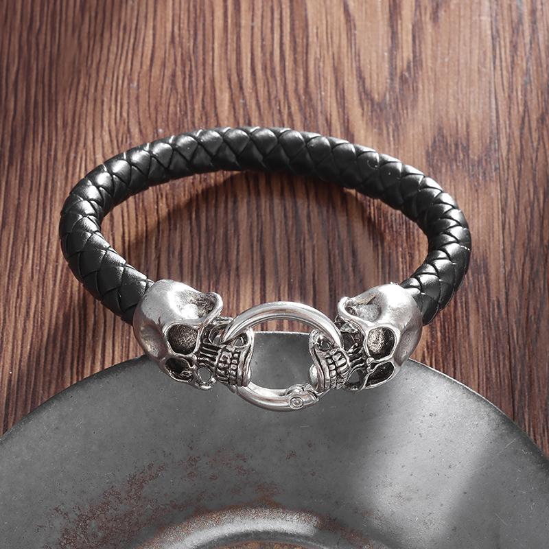 Gothic Double Skull Black Brai - Gothic Skull Ring 评论和价格