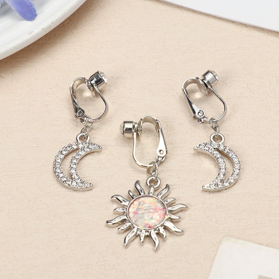 Faux Fake Belly Star Fake Bell - Moon Star Earrings 评论和价格
